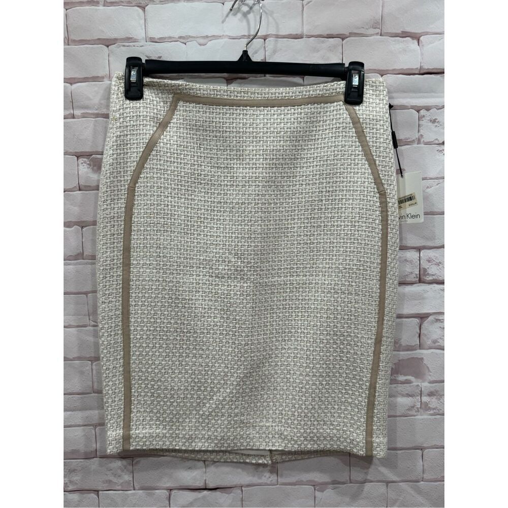 Calvin Klein office work‎ A line skirt beige size 8